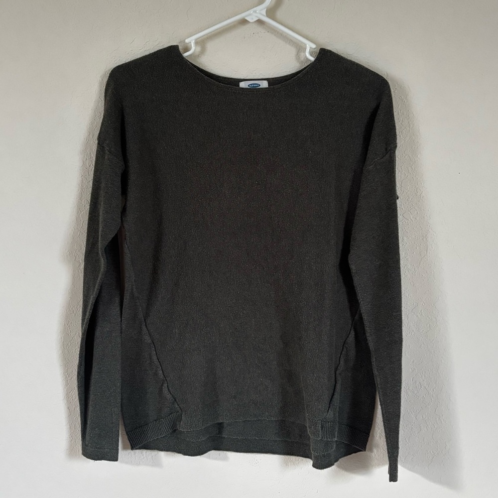 Women’s Dark Green Long Sleeve. Size XS